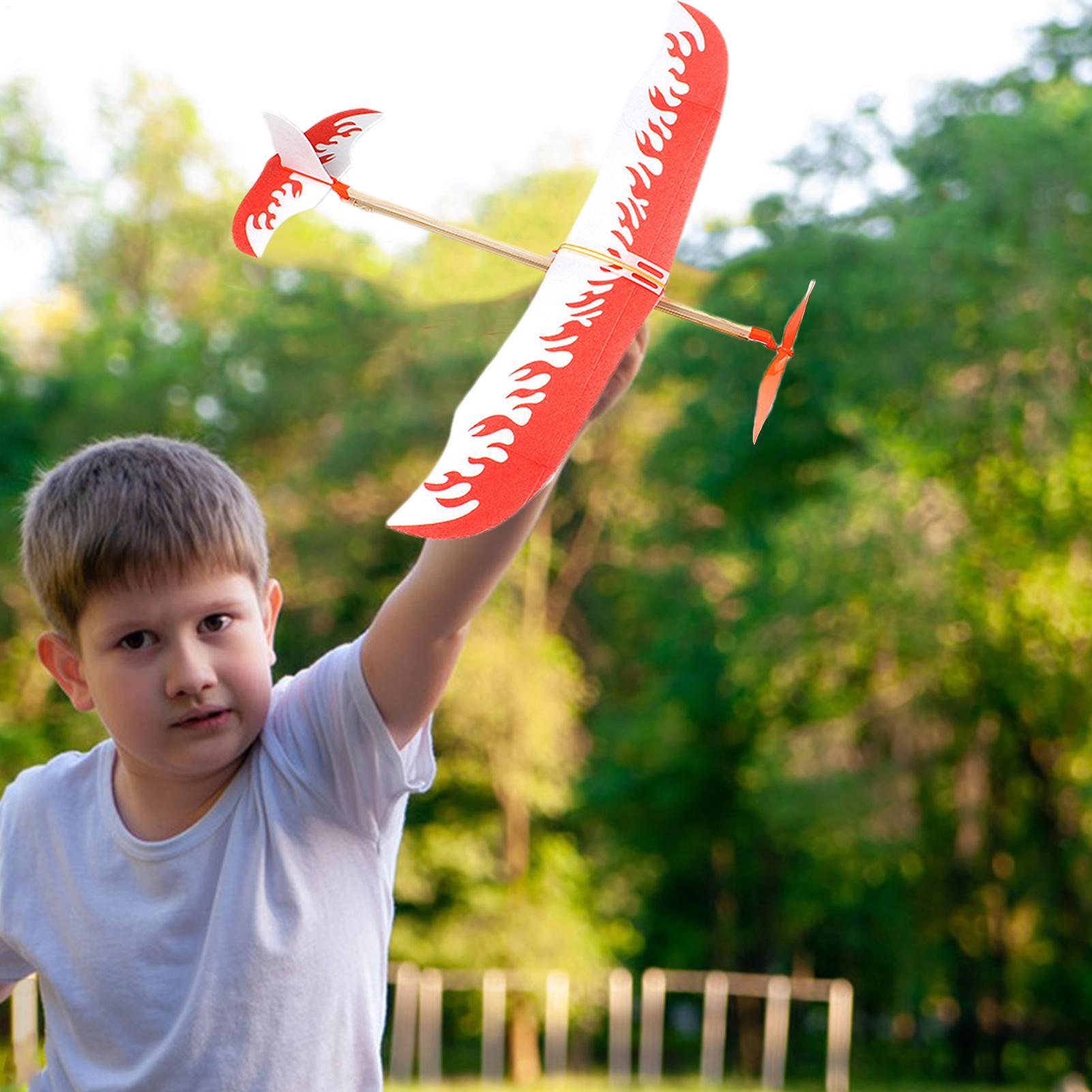 Kit di Aeroplani a Elastico, A - Outdoor Adventure Games recensione e prezzo