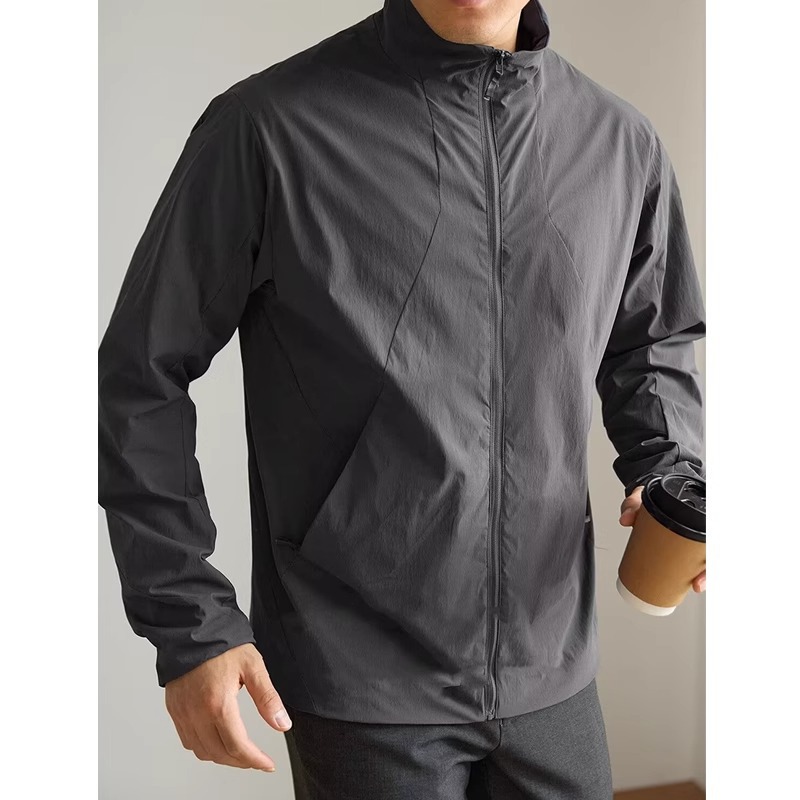 Giacche da Escursionismo Autun - Outdoor Adventure Windbreaker recensione e prezzo